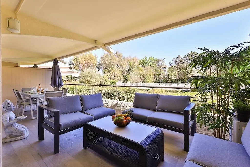 Επικοινωνία με το Centre St Tropez - Gd 2 Pieces, Piscine Et Parking